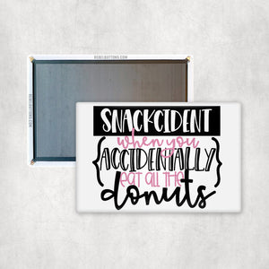 Snackcident Magnet