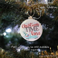 Load image into Gallery viewer, Personalized Crocodile Ornament - REBEL BUTTONS
